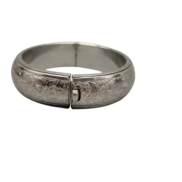 Floral Etched Hinged Bangle Bracelet Size 6.5" Vintage 16mm Wide